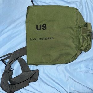 US M40 Gas Mask Shoulder Bag
